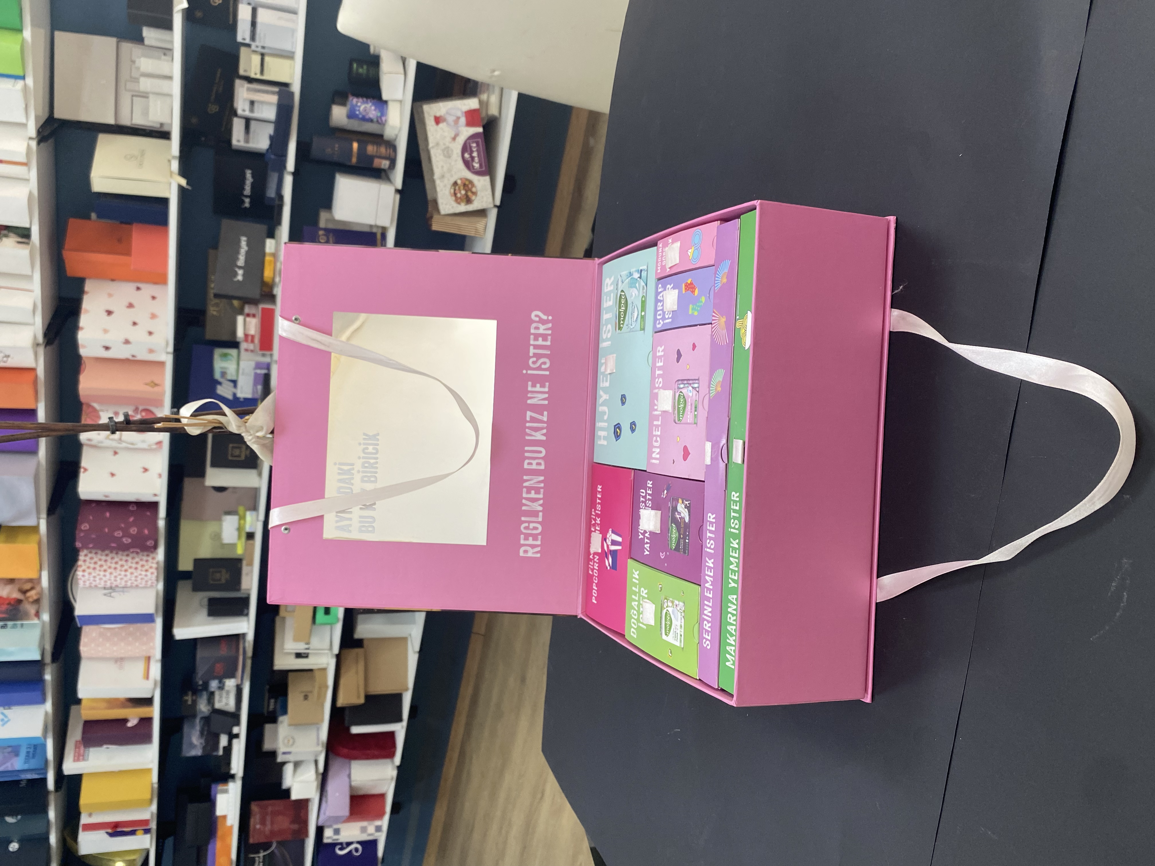 Influencer Kutu ve Kitler